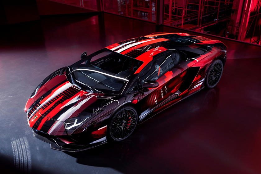 Aventador S par Yohji Yamamoto
